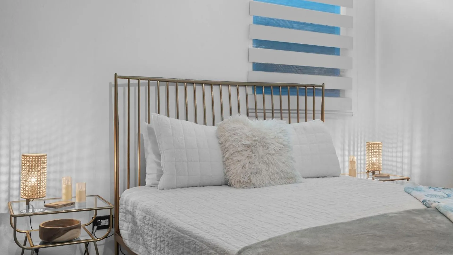 Elegant Studio With Balcony Private - Self Check In - Mm1 سان خوان شقة