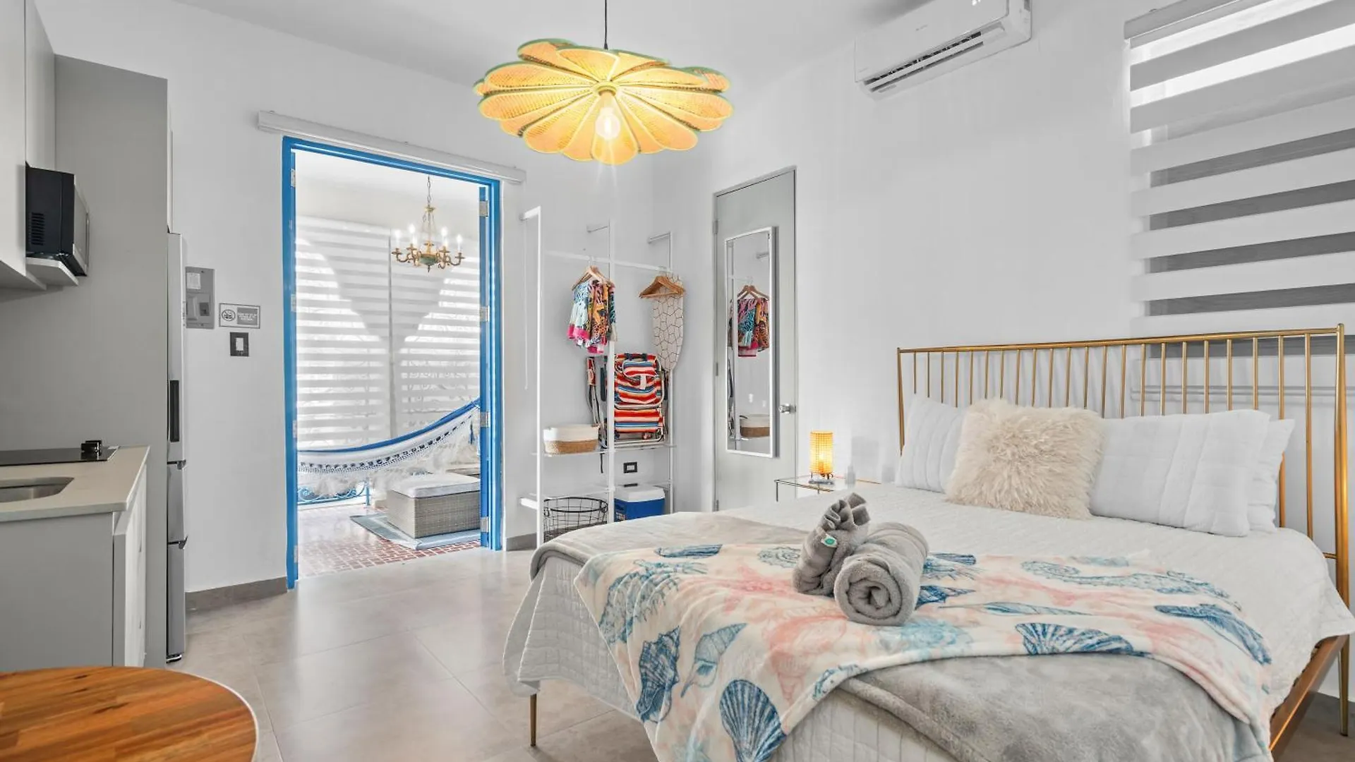 Elegant Studio With Balcony Private - Self Check In - Mm1 Сан-Хуан